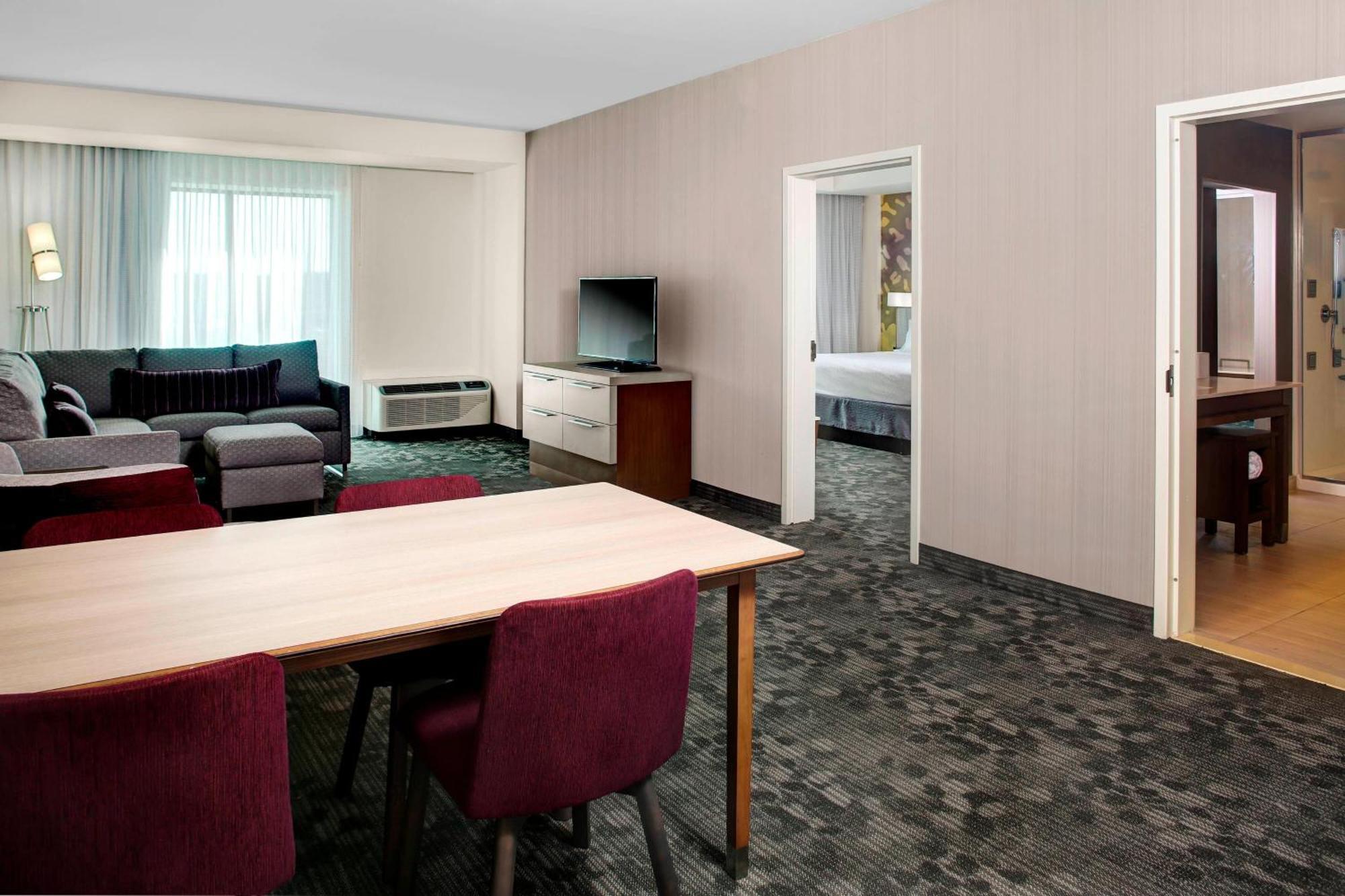 Courtyard By Marriott Nashville מאונט ג'ולייט מראה חיצוני תמונה